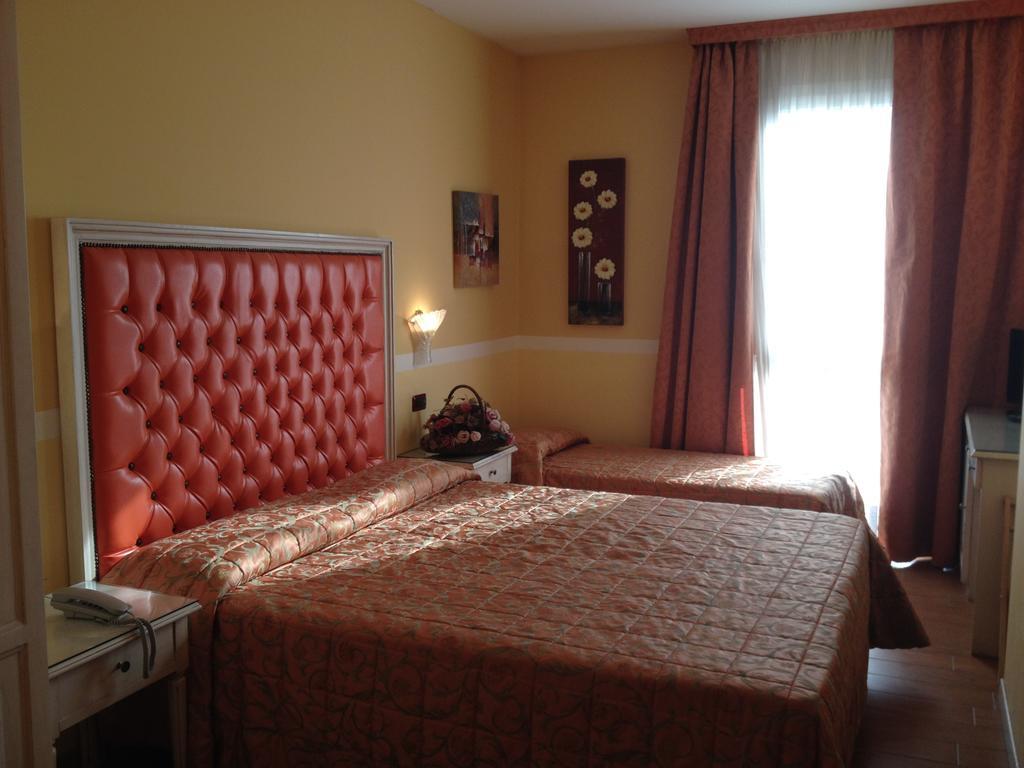 Hotel Alle Torri Marghera Zimmer foto