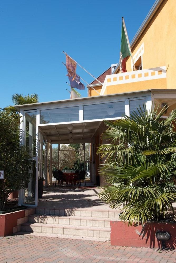 Hotel Alle Torri Marghera Exterior foto